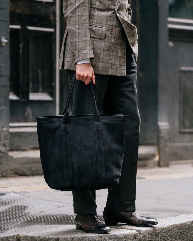 The nubuck tote