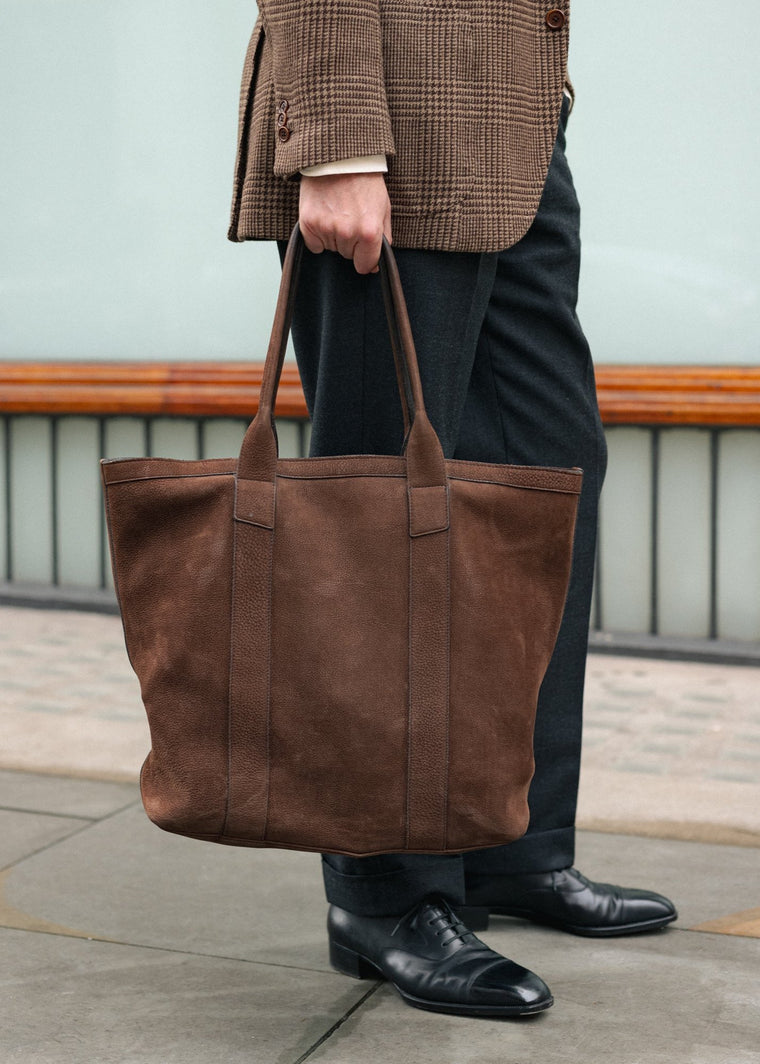 The nubuck tote